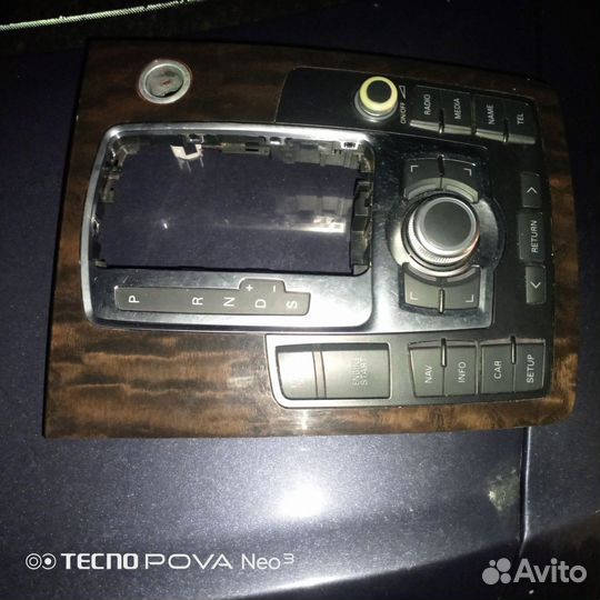 Консоль управления MMA Audi Q7 2008г