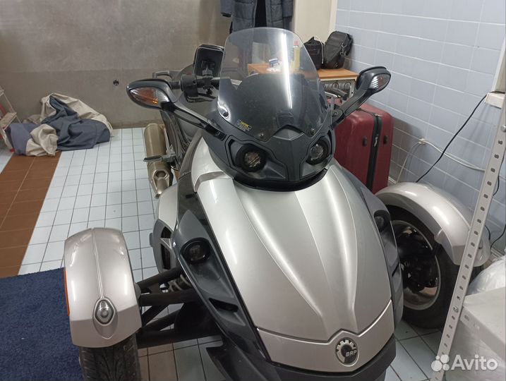 Can-am BRP spyder