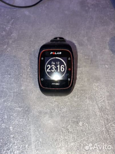 Часы polar m430
