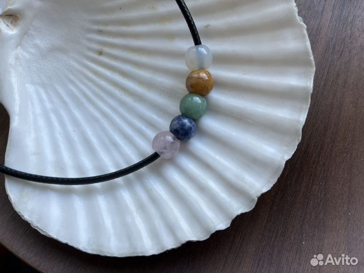 Колье чокер натурпльные камни