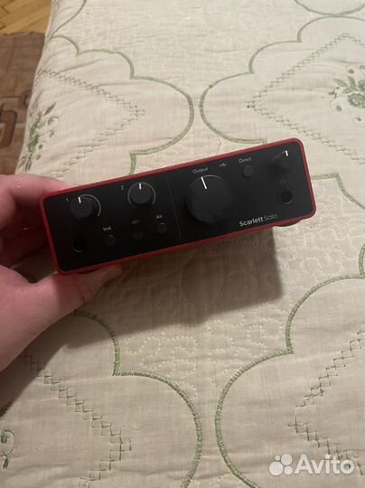 Звуковая карта Focusrite scarlett solo 4rd gen