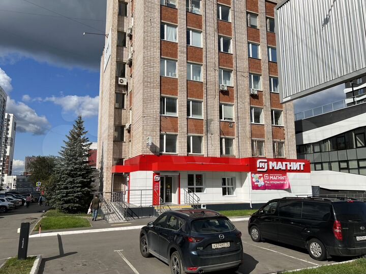 Продам 246 м², 6 этаж в БЦ на Холмогорова, 1лин