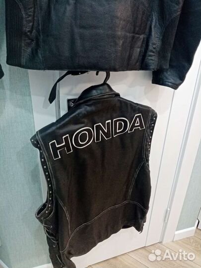 Байкерский коженые куртка