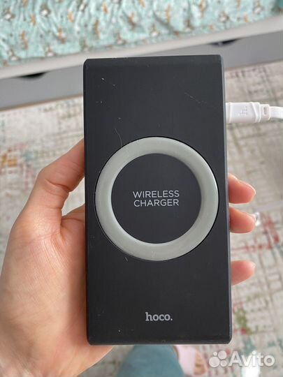 Универсальный аккумулятор. Беспроводная зарядка