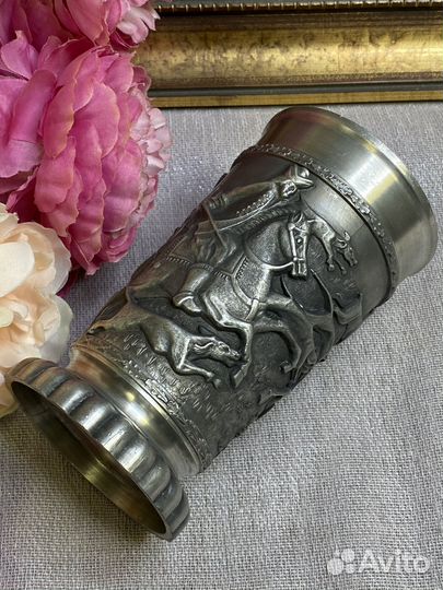 Винтажный сюжетный стакан олово Германия