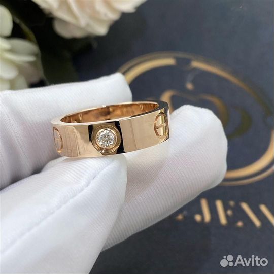 Кольцо Cartier Love, 3 бриллианта 0,22ct