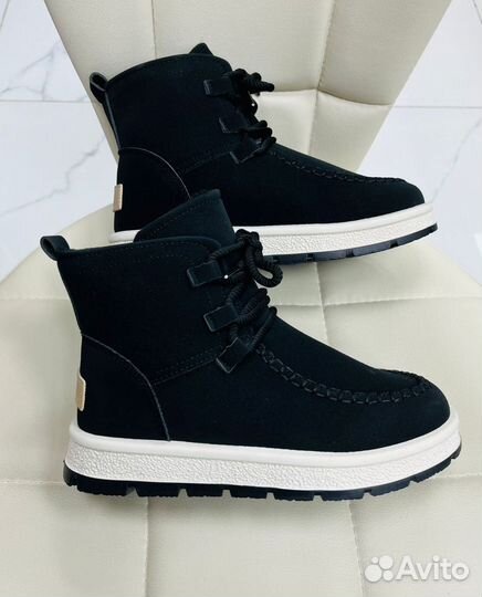 Дутики женские зимние