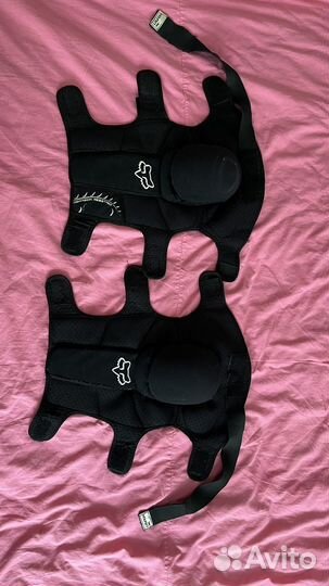 Защита колена FOX launch PRO