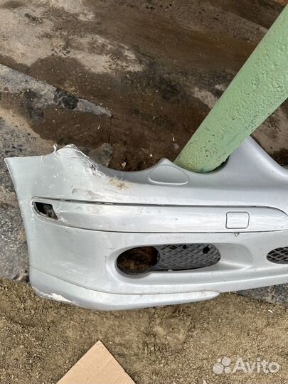 Бампер mercedes-benz c230 американец
