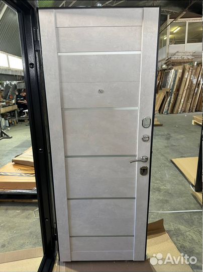 Дверь входная 7,5 см nika