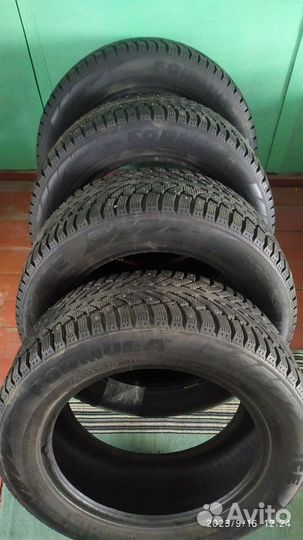 Pirelli Formula Ice 235/55 R17