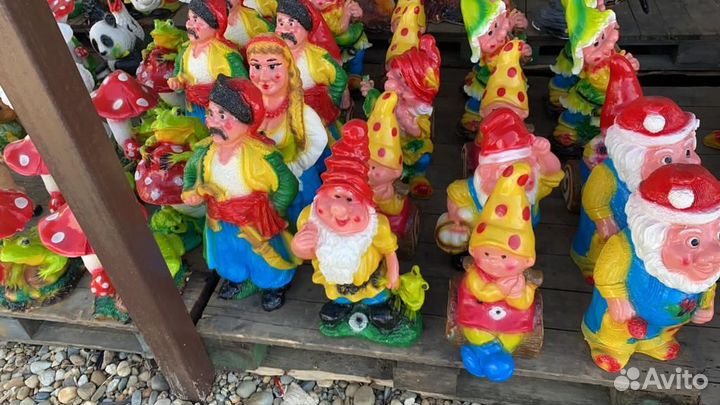 Садовые фигурки