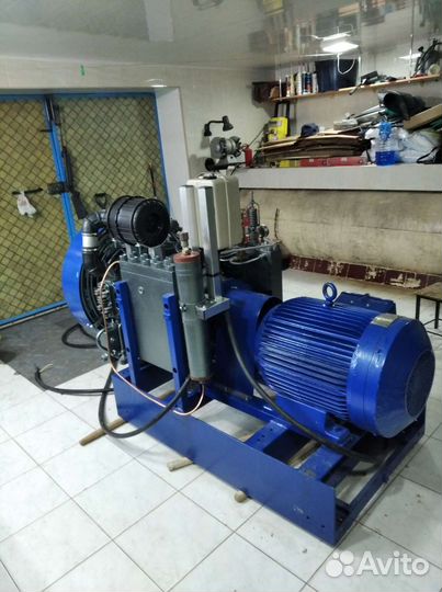 Компрессор воздушный becker typ SVB 600/320