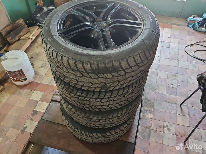 Kapsen HS918 225/55 R17 98W