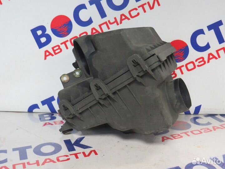 Корпус воздушного фильтра mazda familia S-wagon bjfw FS-ZE