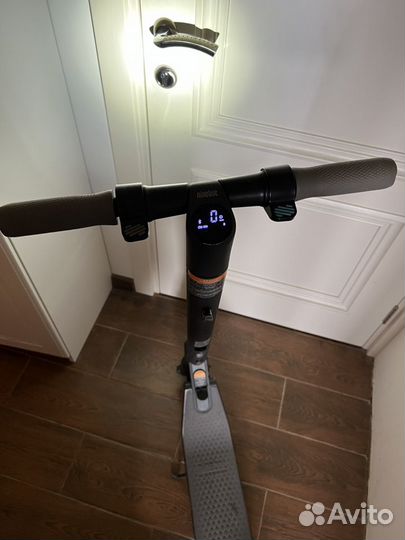 Самокат Ninebot Kickscooter ES2 электросамокат