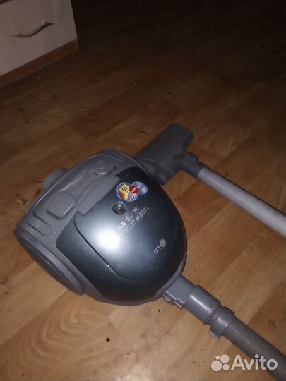 Продам пылесос