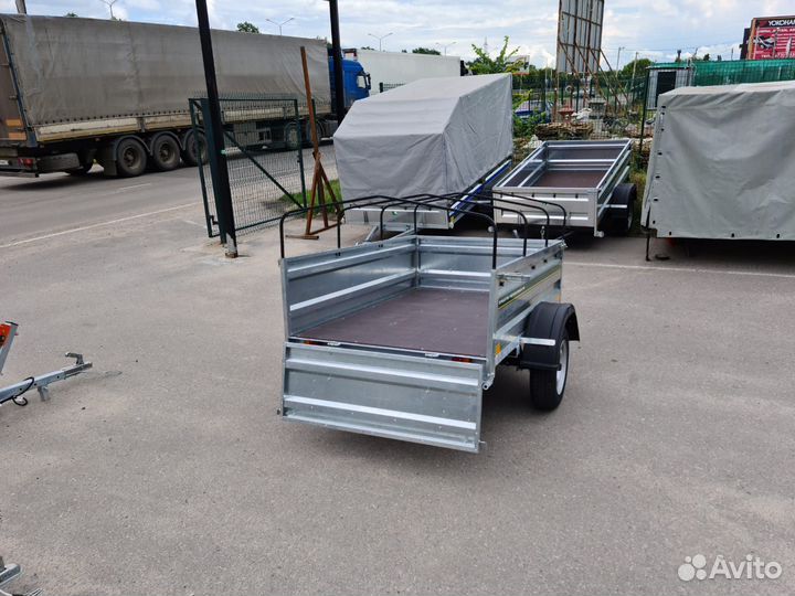 Прицеп на легковой автомобиль