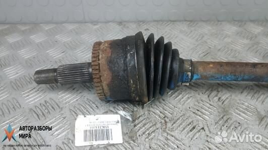 Полуось передняя левая (приводной вал, ШРУС)