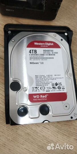NAS Synology ds 211+ с жёстким диском 4Тб
