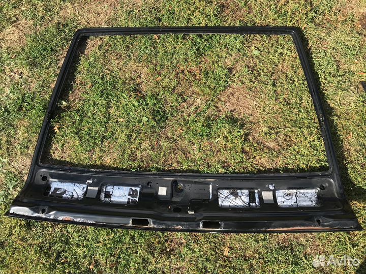 Крышка багажника ваз 2114, цвет космос