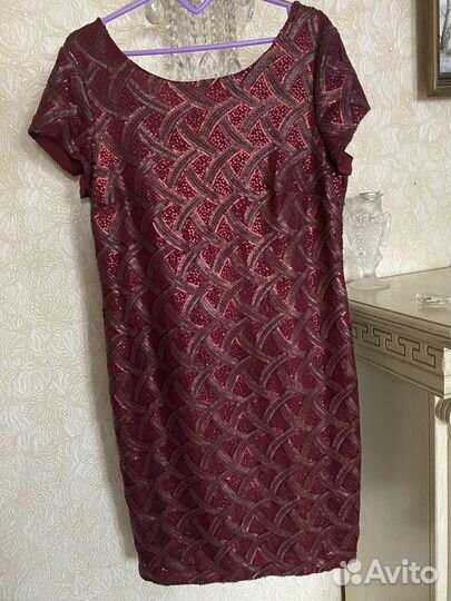 Вечернее платье