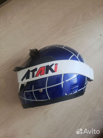 Горнолыжный шлем