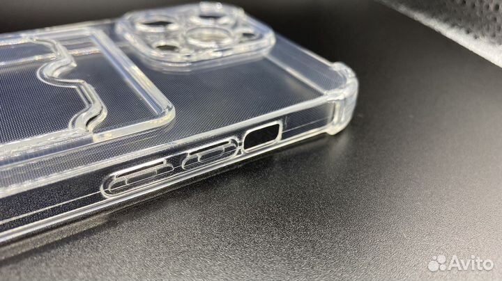 Чехол на iPhone 13 Pro с кармашком