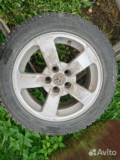 Hankook Winter I'Pike 195/55 R15