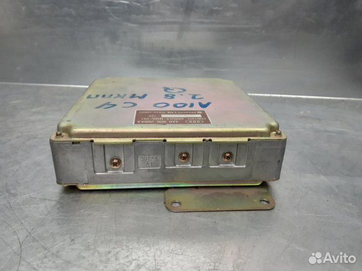 Блок управления двигателем Audi 100 C4 1991-1994