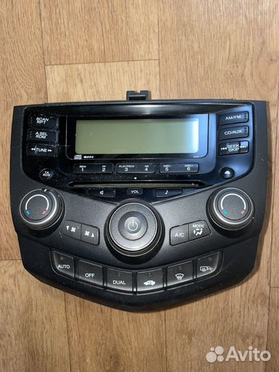 Штатная магнитола Honda Accord 7