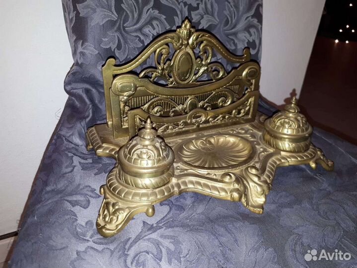 Старинный Письменный Прибор Чернильница