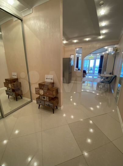 3-к. квартира, 100 м², 8/17 эт.