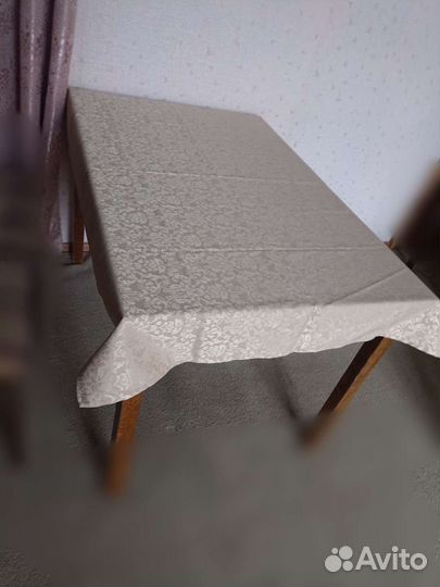 Скатерть 106х150 новая
