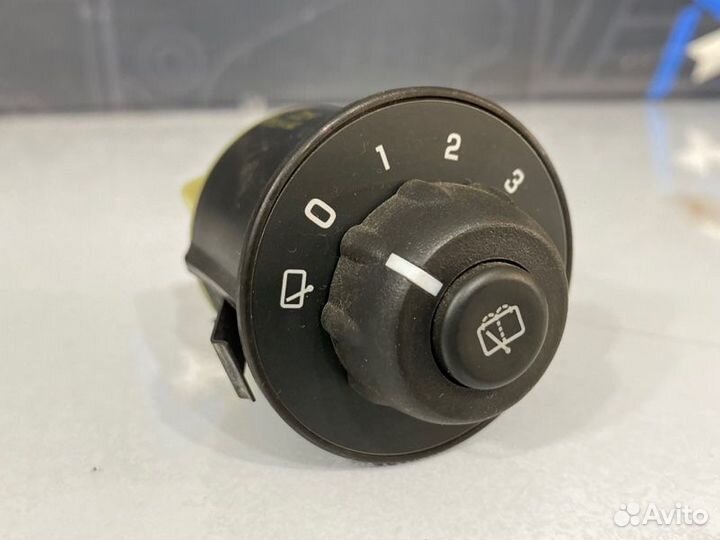 Кнопка салона Chevrolet Trailblazer GMT360 LL8