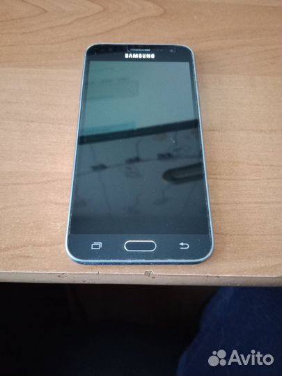 Samsung Galaxy J3 (2016) SM-J320F/DS, 8 ГБ