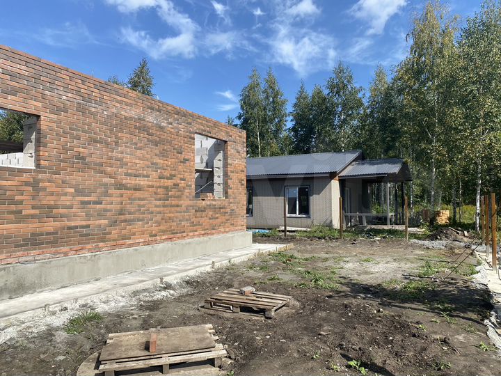 Коттедж 70 м² на участке 5 сот.