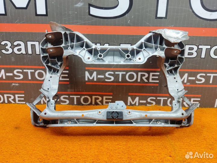 Балка поперечная (подрамник) передняя