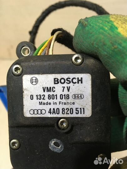 Моторчик регулировки заслонок Ауди 100 С4