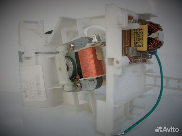Вентилятор для микроволновой печи в сборе