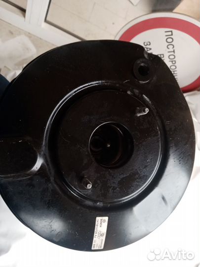 Усилитель тормозов вакуумный Гольф 5плюс