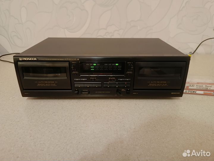 Дека кассетная Pioneer CT-W205R