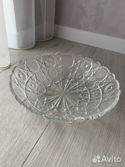 Ваза хрустальная