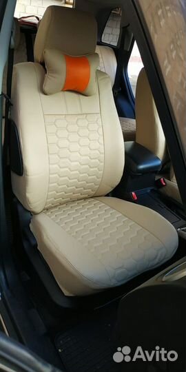 Автомобильные чехлы из экокожи 