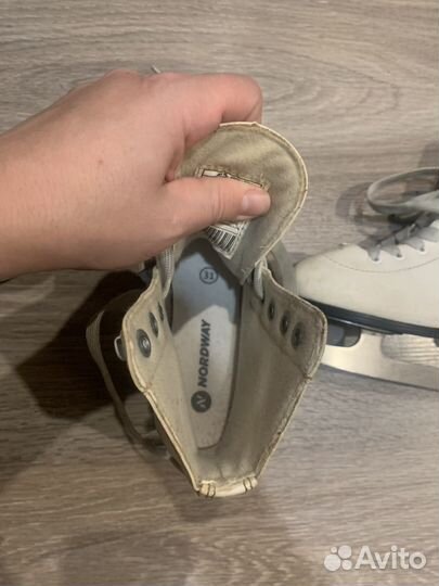 Коньки фигурные