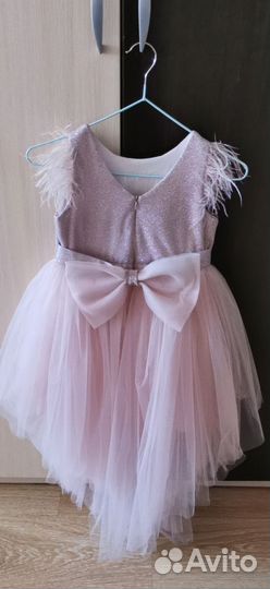 Нарядное платье для девочки 122 128