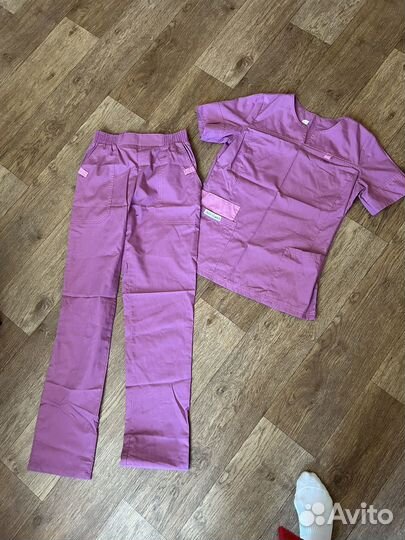 Медицинский костюм