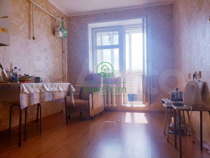 2-к. квартира, 69 м², 6/6 эт.