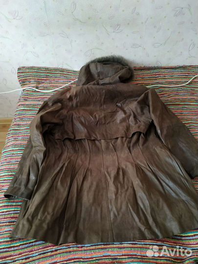 Женская кожаная куртка ломбада