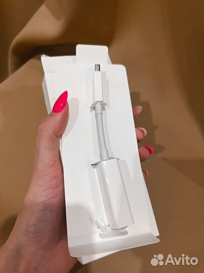 Thunderbolt to Gigabit Ethernet Adapter